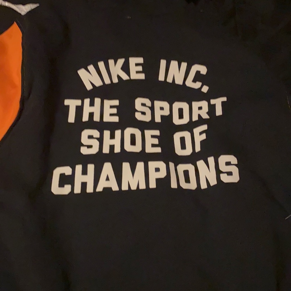 Nike jacket - Picture 3 of 3